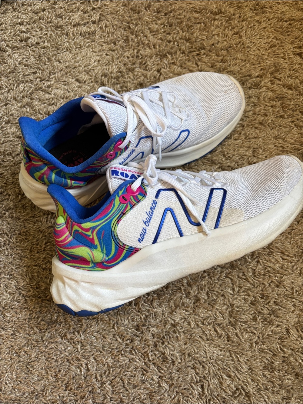 New Balance Roav